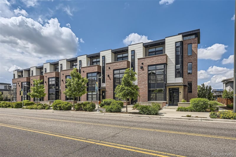 6849 E Lowry Blvd, Denver, CO 80230