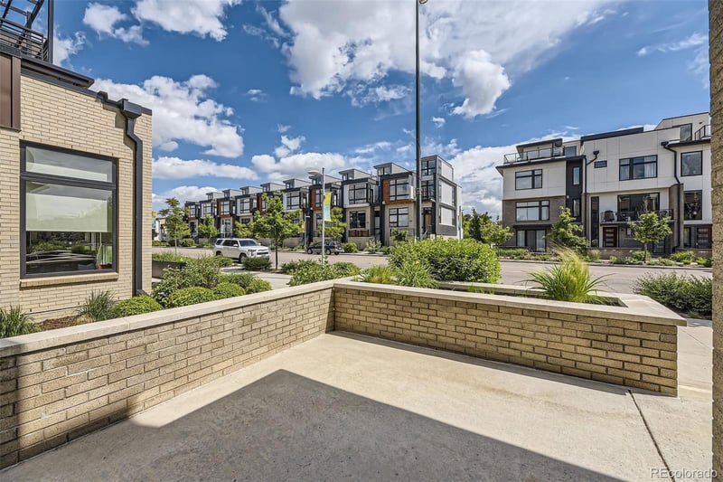6849 E Lowry Blvd, Denver, CO 80230