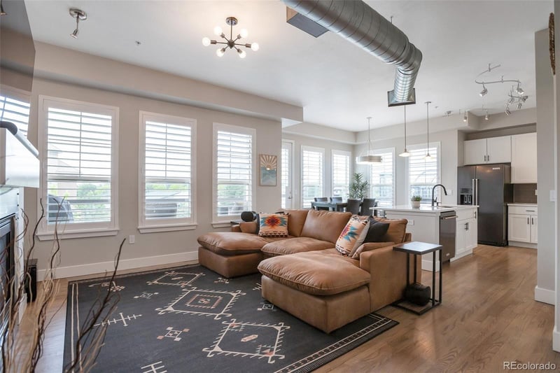 10111 Inverness Main St #301, Englewood, CO 80112