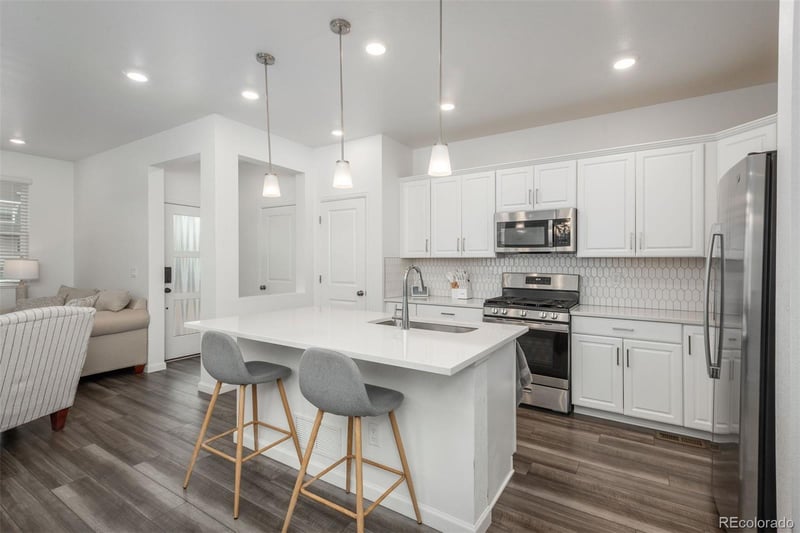 3365 Coolidge Way, Aurora, CO 80019