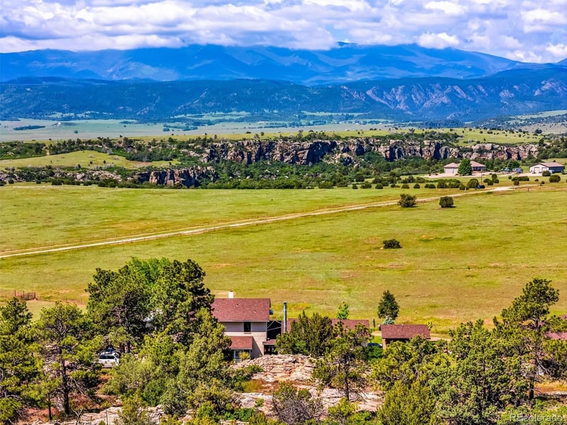 6100 Waterbarrel Rd, Beulah, CO 81023