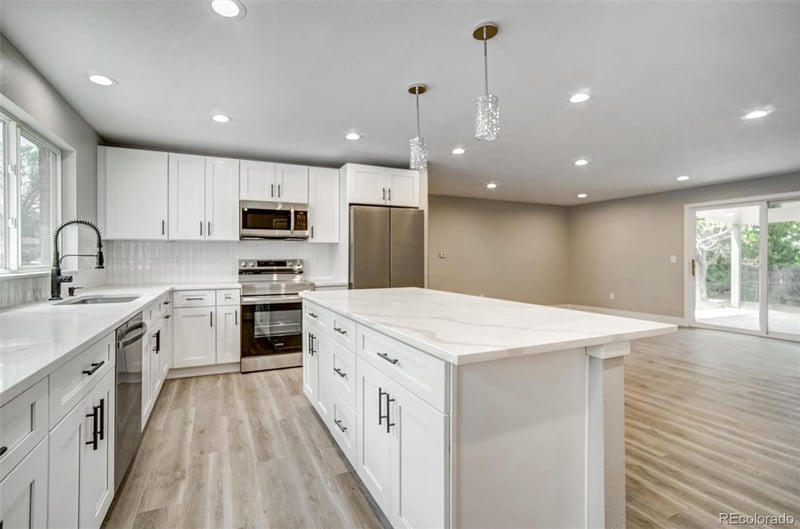 363 Lima St, Aurora, CO 80010