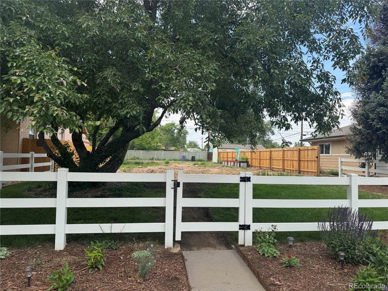 1357 Valentia St, Denver, CO 80220