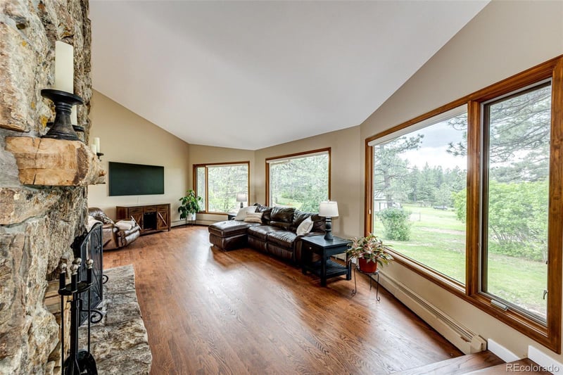8788 E Tanglewood Rd, Franktown, CO 80116