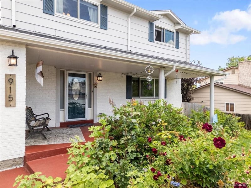 915 Mercury Cir, Littleton, CO 80124