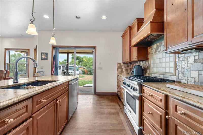 1195 W 70th Ave, Denver, CO 80221
