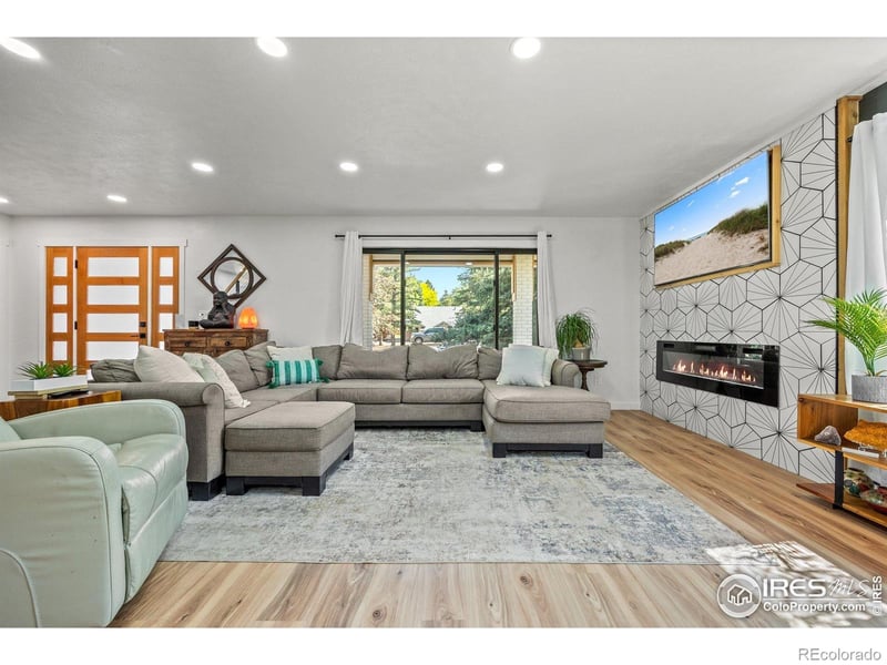 6969 Harvest Rd, Boulder, CO 80301