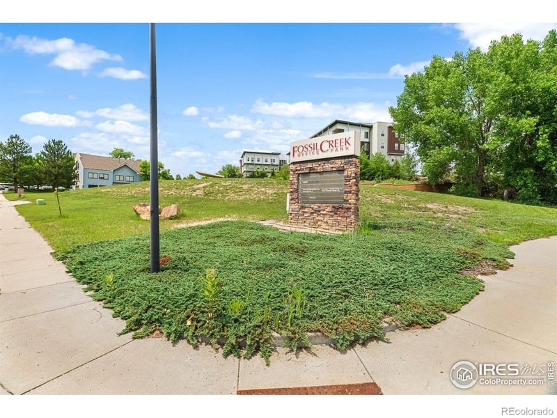 117 Cameron Dr, Fort Collins, CO 80525