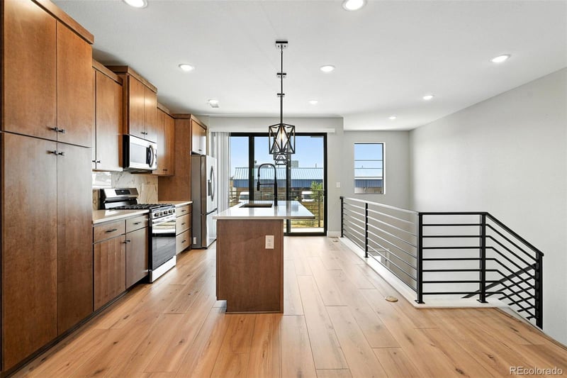 2074 Holly St #2, Denver, CO 80222