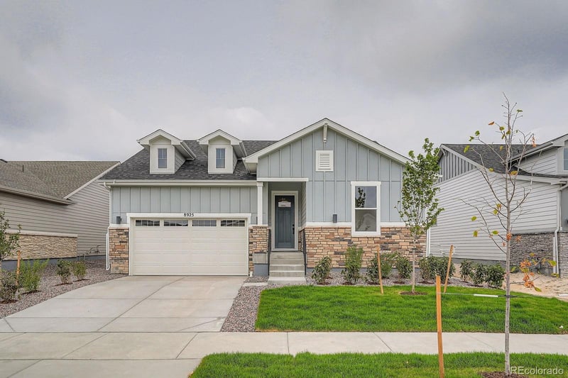 8925 Riviera Way, Aurora, CO 80016