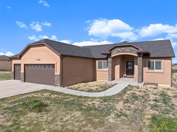 1068 Los Charros Dr, Pueblo, CO 81007