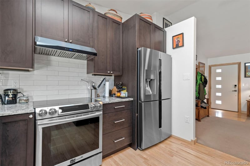 7552 Nikau Dr, Niwot, CO 80503