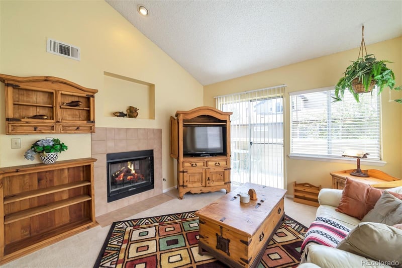 6001 S Yosemite St #B203, Greenwood Village, CO 80111