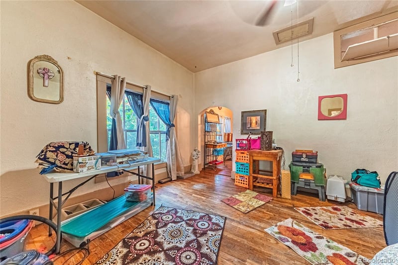 939 Conejos St, Colorado Springs, CO 80903