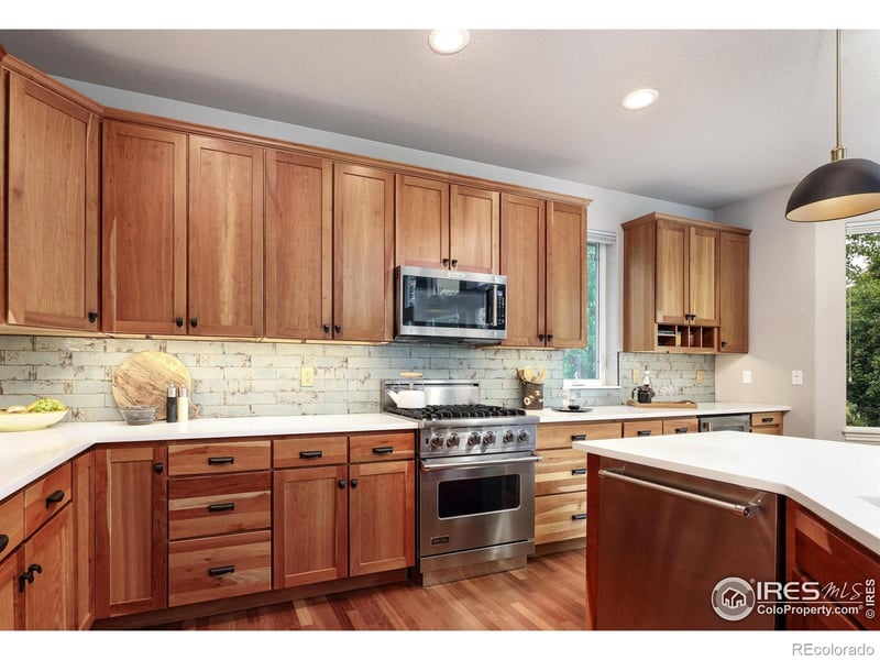 320 Mcconnell Dr, Lyons, CO 80540