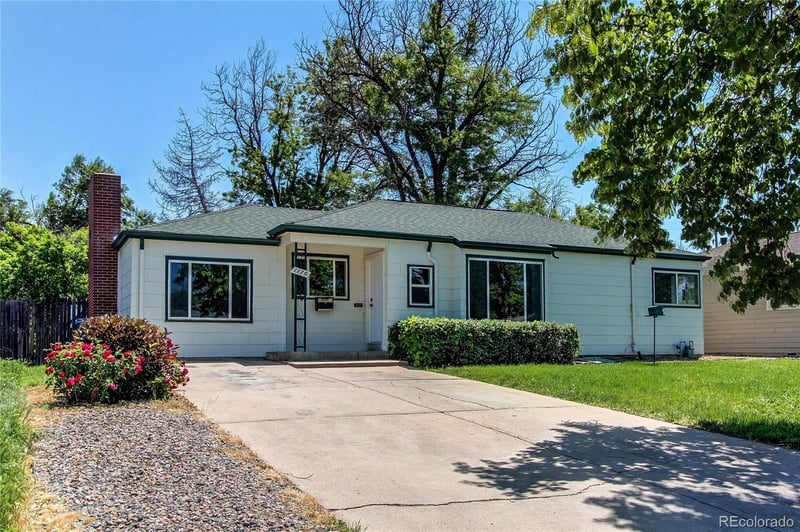 1170 Kingston St, Aurora, CO 80010