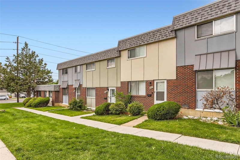 8613 Santa Fe Dr, Thornton, CO 80260