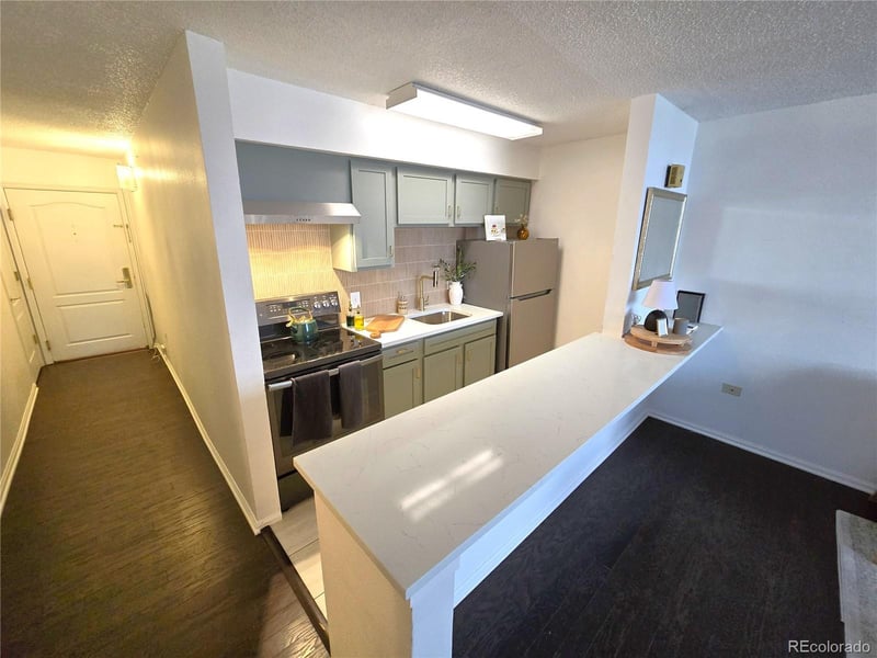 1020 15th St #21M, Denver, CO 80202