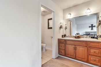 2551 58th Ave, Denver, CO 80221