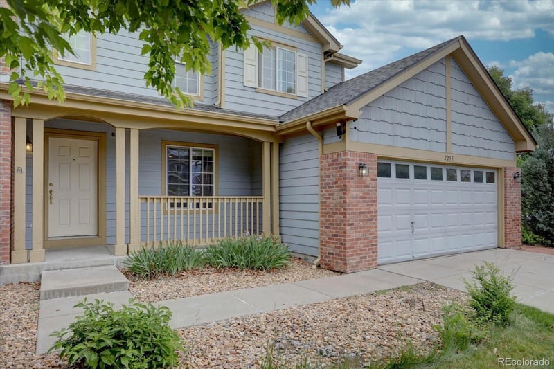 2253 100th Pl, Thornton, CO 80229