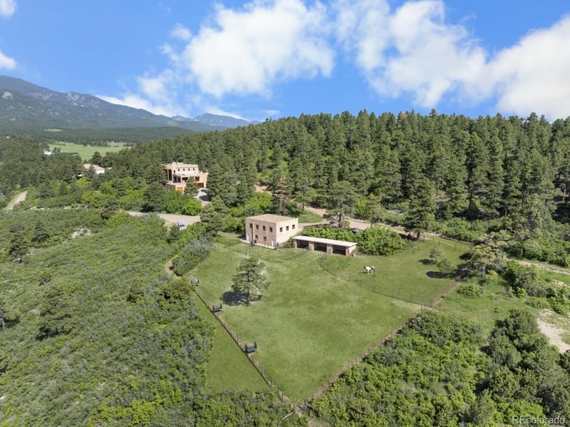 8221 Cuerna Verde Rd, Rye, CO 81069