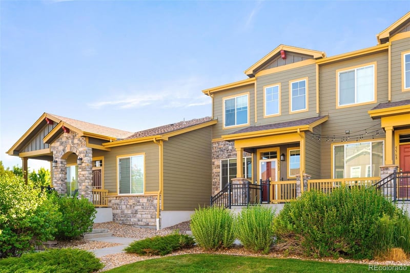 5562 72nd Pl, Arvada, CO 80003