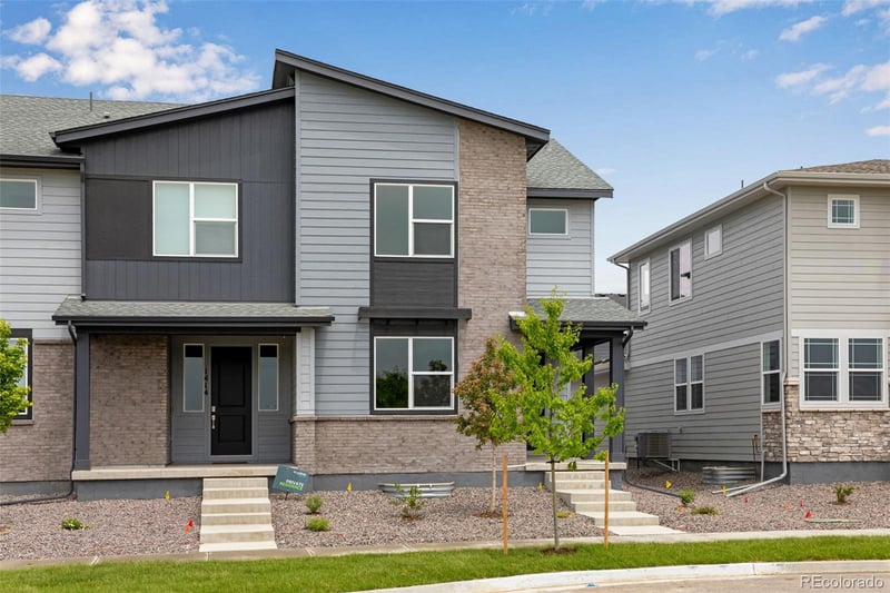 1418 Hudson Pl, Longmont, CO 80501