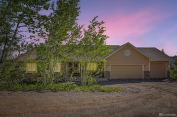 557 Highpoint Cir, Black Hawk, CO 80422