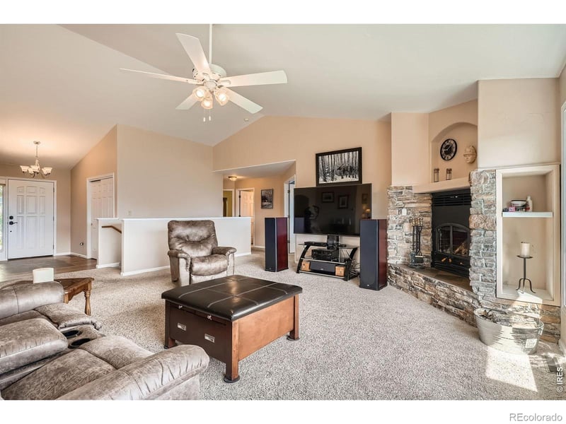 557 Highpoint Cir, Black Hawk, CO 80422