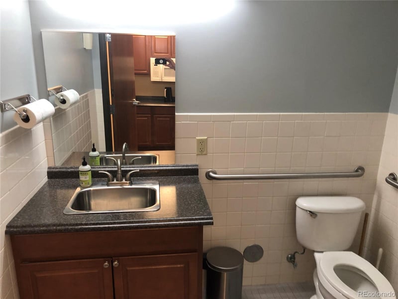 11152 Huron St #205, Northglenn, CO 80234