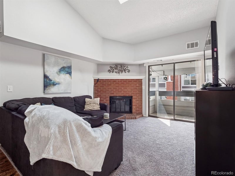 14439 1st Dr #C11, Aurora, CO 80011