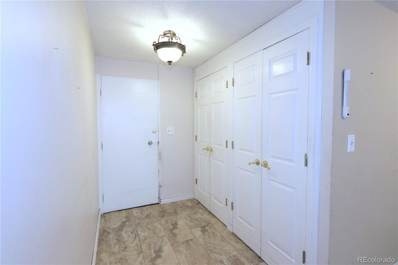 799 Dahlia St #201, Denver, CO 80220