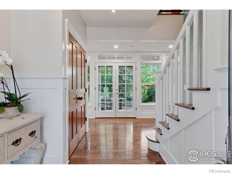 877 Racquet Ln, Boulder, CO 80303