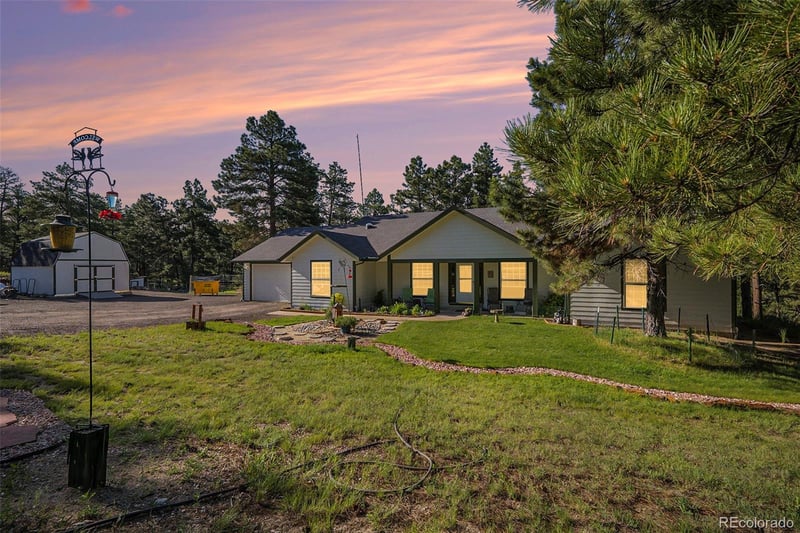 23250 Emerald Trl, Deer Trail, CO 80105