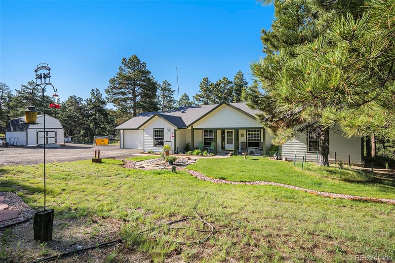 23250 Emerald Trl, Deer Trail, CO 80105