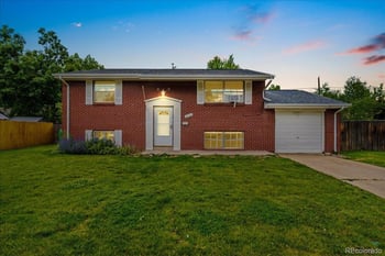 6721 Quay Ct, Arvada, CO 80003