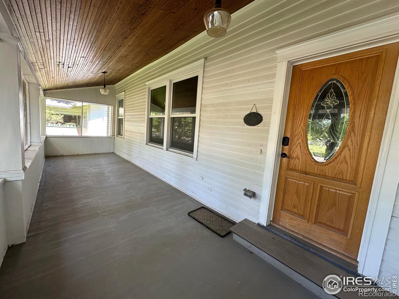 302 Beattie St, Sterling, CO 80751