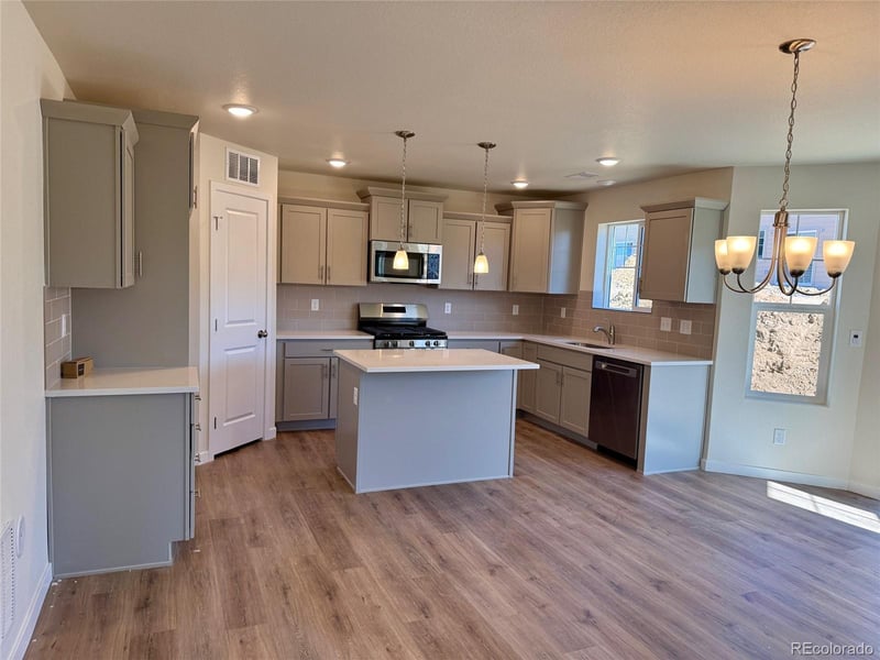 716 Carrie Ct, Watkins, CO 80137