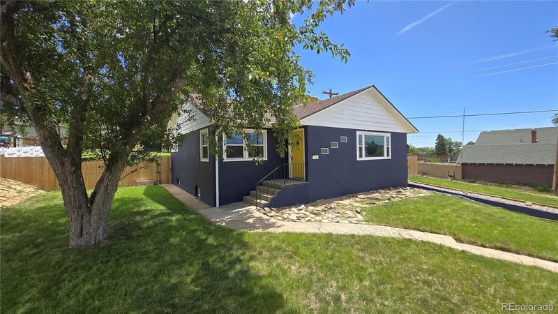 316 N Hooper Ave, Walsenburg, CO 81089