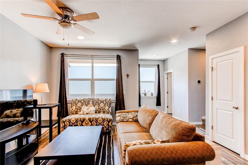 262 S 4th Ct, Deer Trail, CO 80105