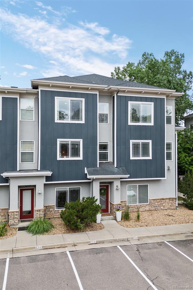 9300 E Florida Ave #1202, Denver, CO 80247