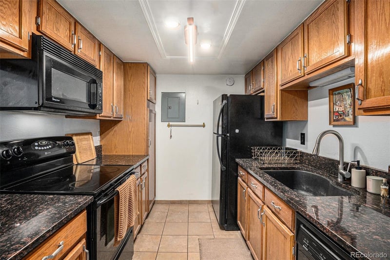 8600 Alameda Ave #21-208, Denver, CO 80247