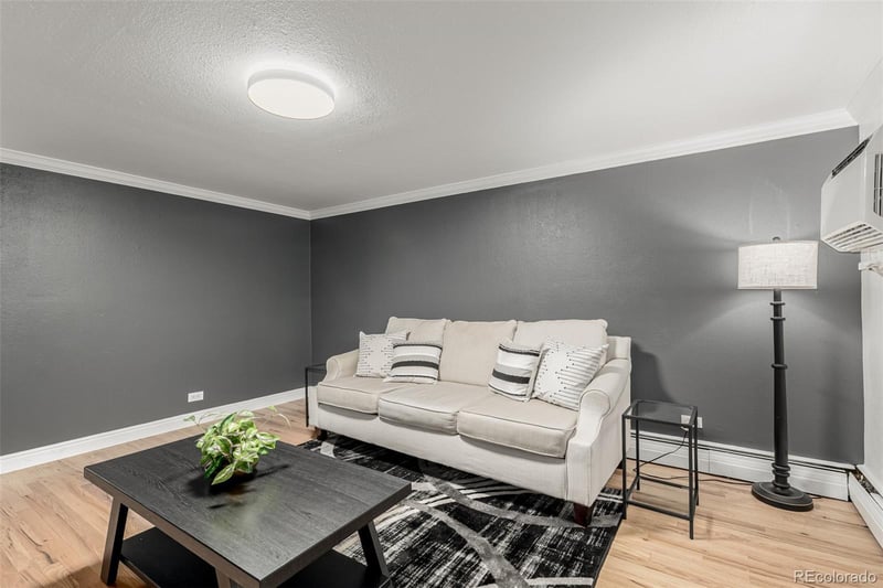 1390 Emerson St #101, Denver, CO 80218