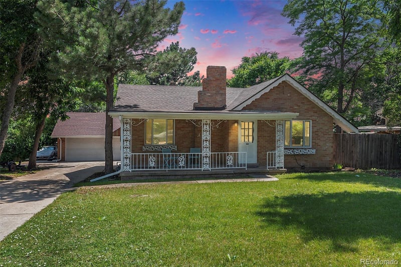 11940 Independence Ave, Lakewood, CO 80401