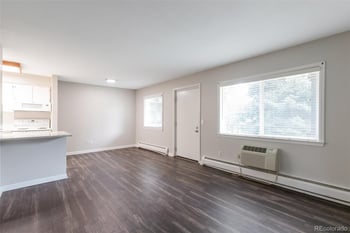 5770 Warren Ave #206, Denver, CO 80222