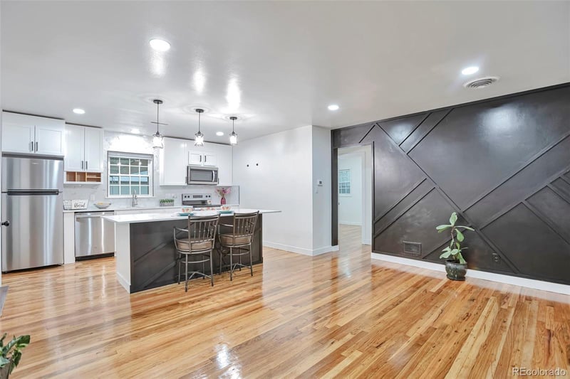 1325 Dayton St, Aurora, CO 80010