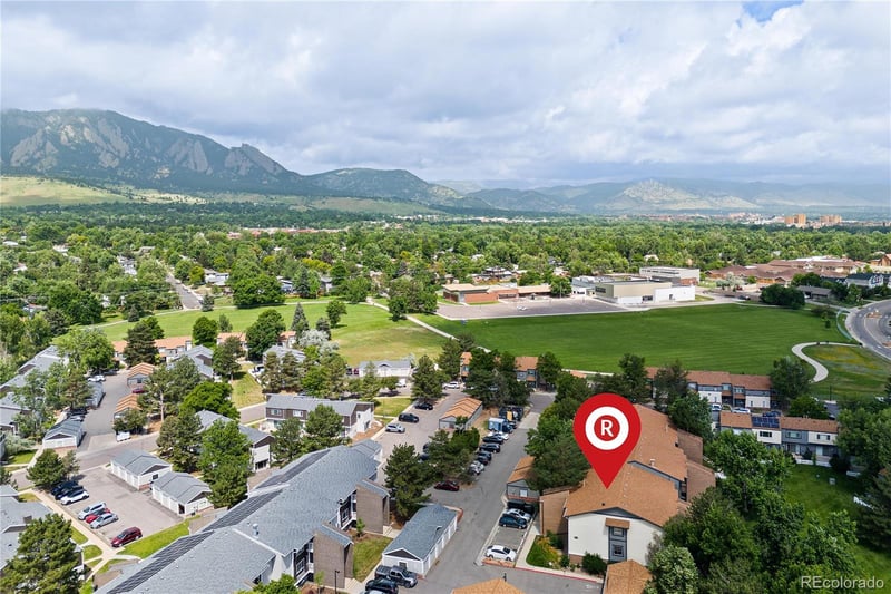 850 W Moorhead Cir #3L, Boulder, CO 80305