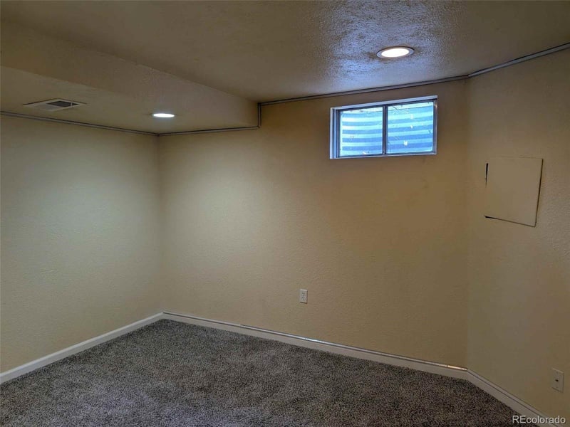 15703 13th Pl, Aurora, CO 80011