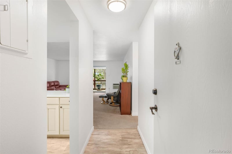 14300 Marina Dr #306, Aurora, CO 80014