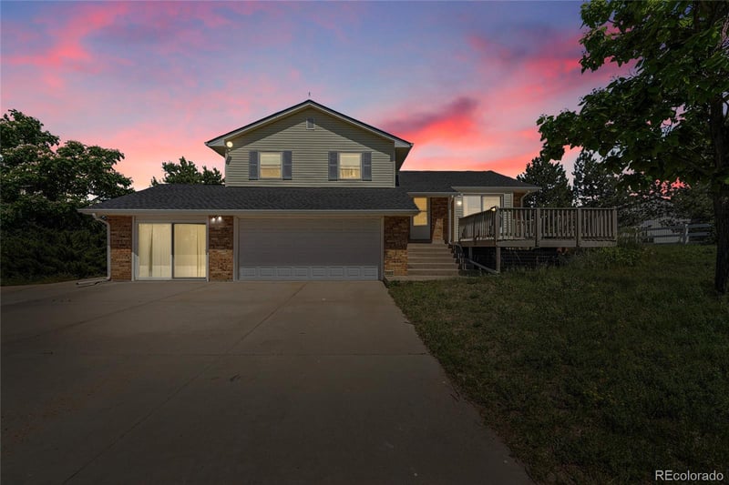 2882 Gentry Ct, Watkins, CO 80137